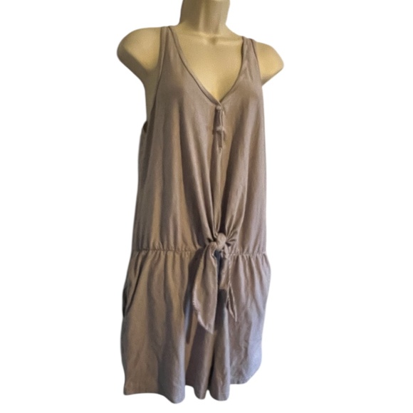 Smash + Tess Romper - Picture 2 of 6